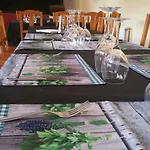 Albergue Ca La Jepa *